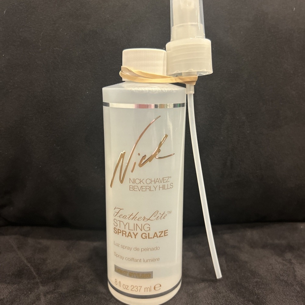 Nick Chavez FeatherLite Styling Spray Glaze 8 oz‎ Rare with Pump - Picture 6 of 6